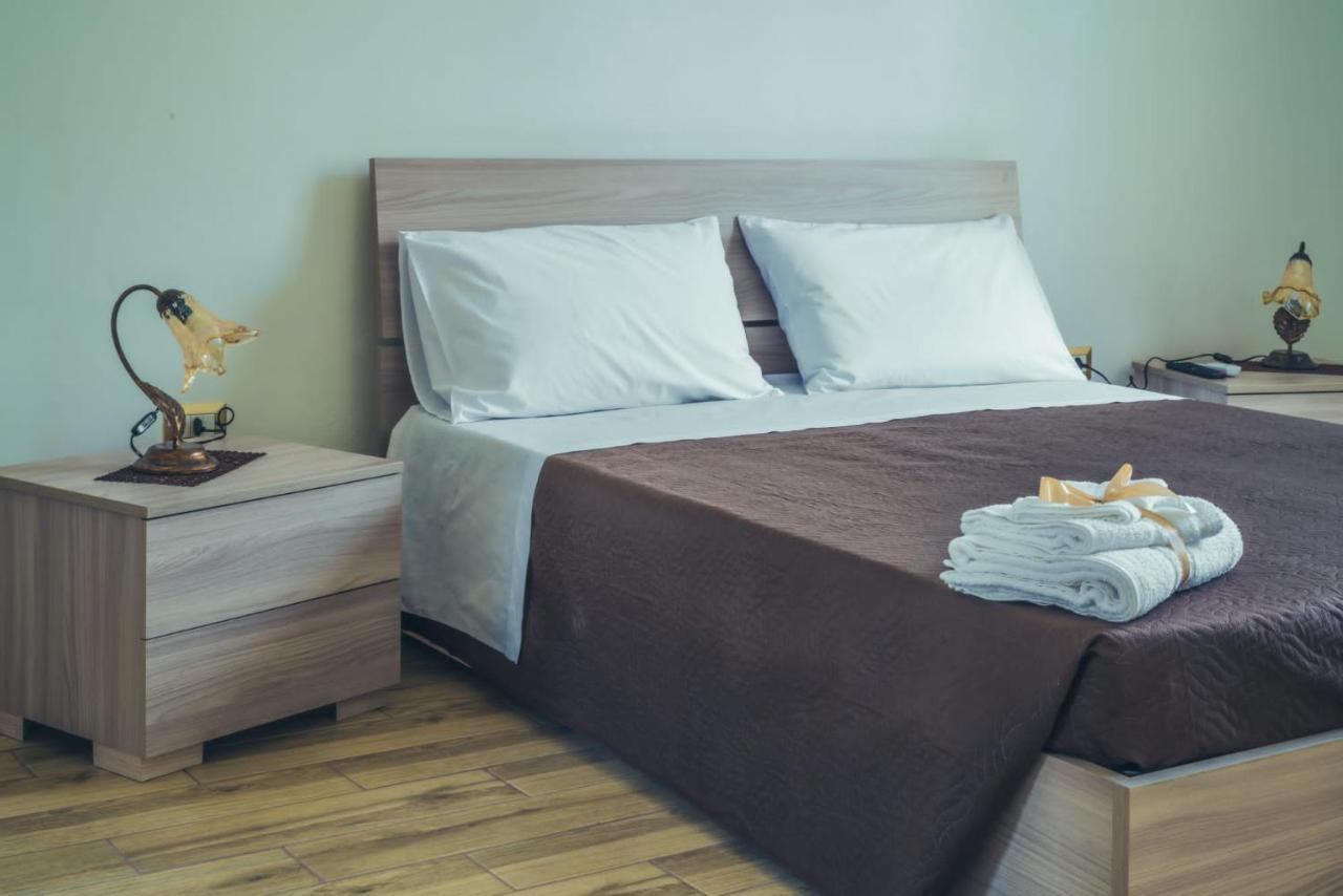 הוילה Canicattini Bagni La Casa Di Tina מראה חיצוני תמונה